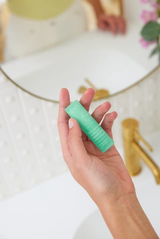 Çinko İçeren, Renkli Kusur Karşıtı Kapatıcı Stick - 3