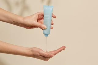 Organik Aloe Veralı Yumuşak Dokulu Yüz Peelingi - 2